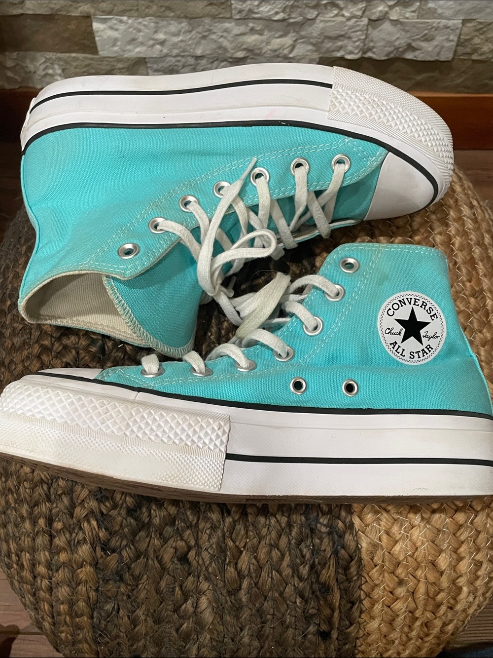 CONVERSE Turquoise High Top Sneakers Sz 6 - Picture 3 of 9